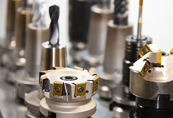 What should be paid attention to in the daily maintenance of CNC processing equipment