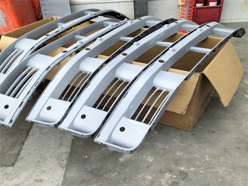 Mass production of lamp assemblies